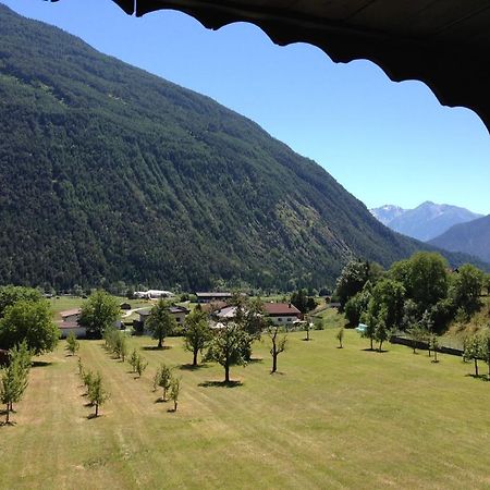 Gasthaus Sonne Tarrenz Habitación foto