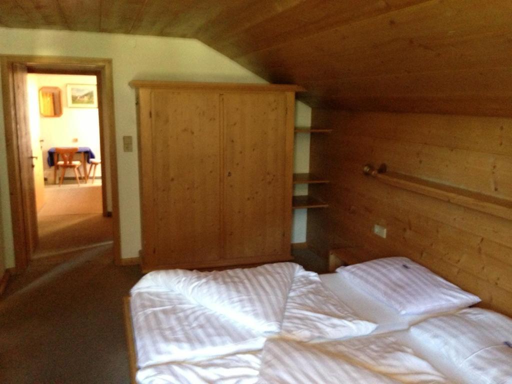 Gasthaus Sonne Tarrenz Habitación foto