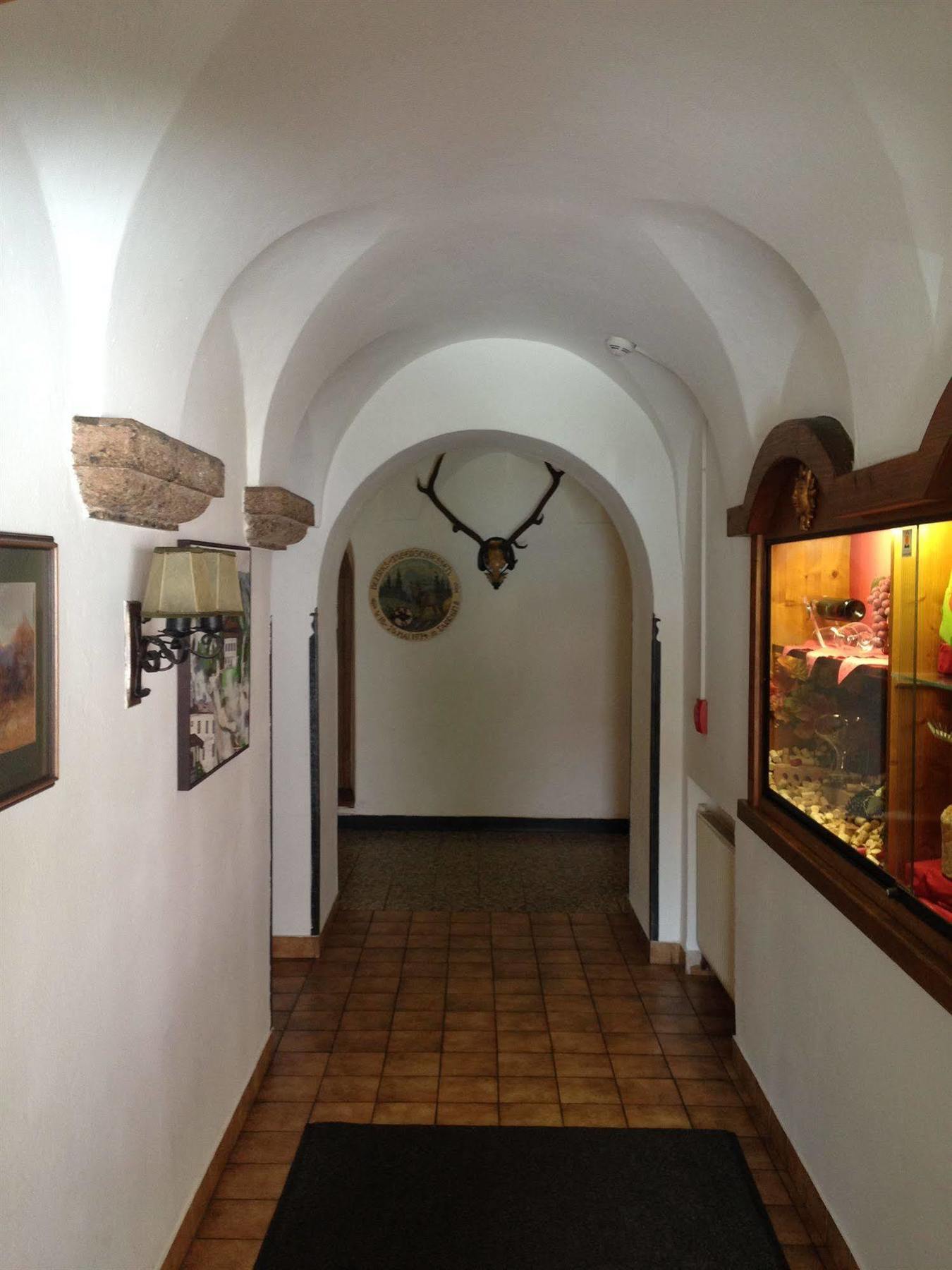Gasthaus Sonne Tarrenz Exterior foto